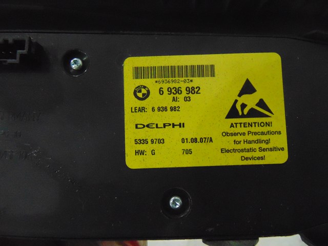 2008 BMW 335i Front Rh Pass Seat Trim w/Switches 6 936 982