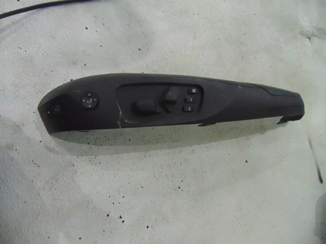 2008 BMW 335i Front LH Driver Seat Trim w/Switches 6 936 979
