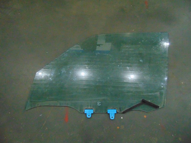 2014 Nissan Juke Front LH Driver Door Glass