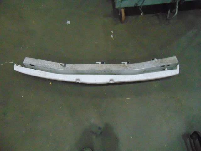 2007 Toyota Prius Front Bumper Reinforcement Bar with Foam