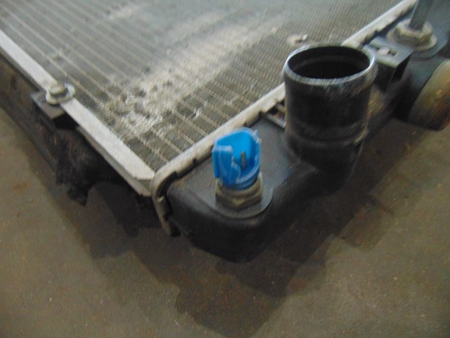 2003 2004 Infiniti M45 AC Condenser & Radiator-See description