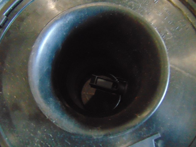 2000 Ford Excursion Air Cleaner Box