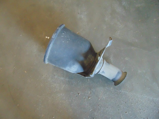 2000 Ford Excursion Air Cleaner Box