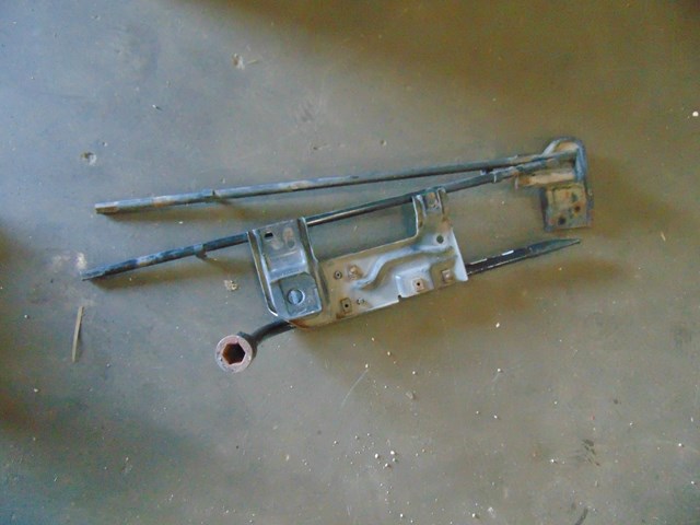 2000 Ford Excursion Tools 