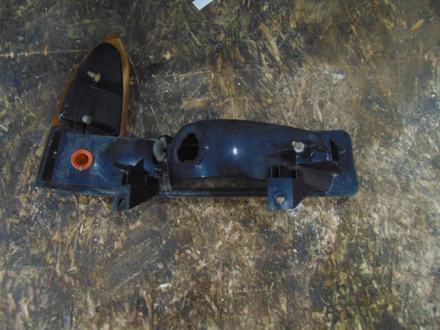 2000 Ford Excursion LH Driver Turn Signal Headlight.