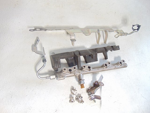 2014 Nissan Juke Fuel Rail
