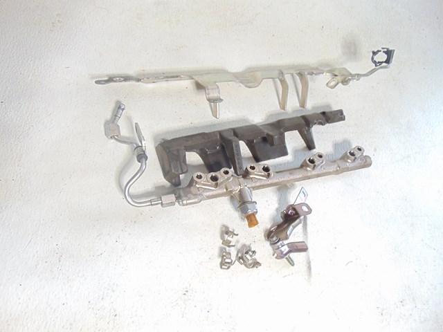 2014 Nissan Juke Fuel Rail