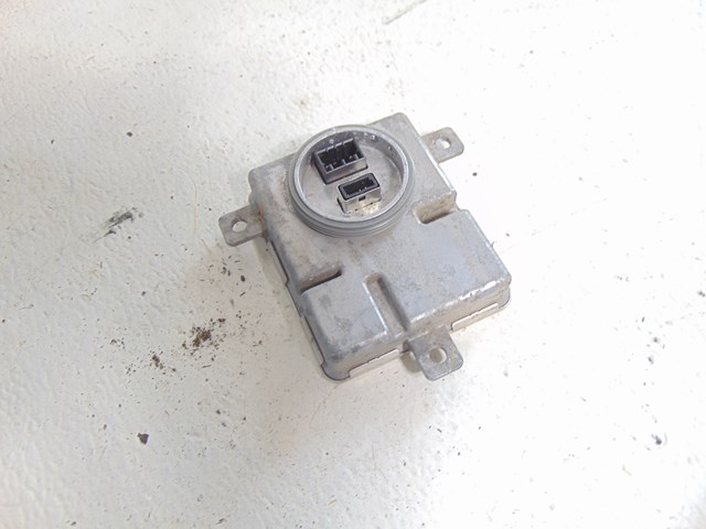 2010 Audi S4  HID Control Headlight Ballast 8K0 941 597