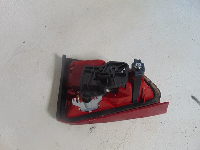 2010 Audi S4 RH Passenger Trunk Mounted Tail Light