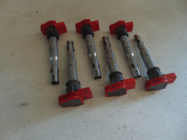 2010 Audi S4 Fuel Injectors Set of 6 06E905115E
