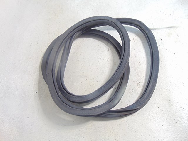 2010 Audi S4 Rear RH Passenger Door Seal