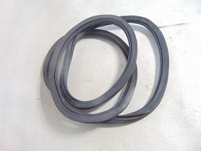 2010 Audi S4 Rear RH Passenger Door Seal