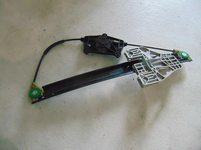 2010 Audi S4 Rear RH  Window Regulator 8K0 839 462