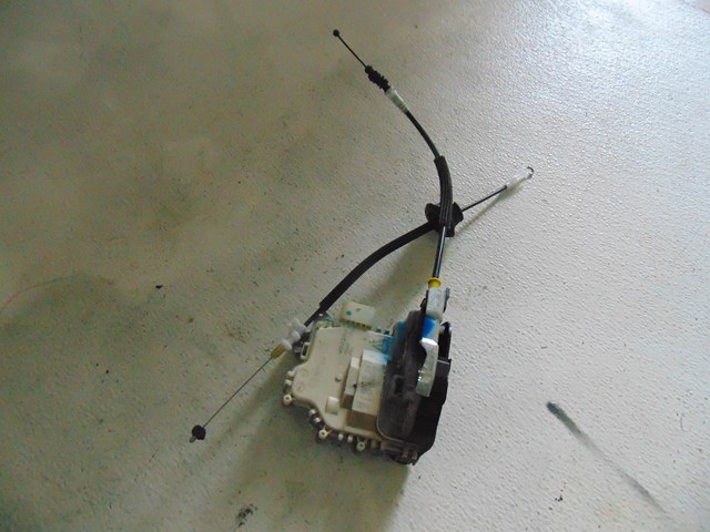 2010 Audi S4 Rear RH Passenger Door Lock Actuator 8K0839016D