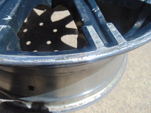 2014 Nissan Juke Nismo RS Wheel- Minor rash- 18