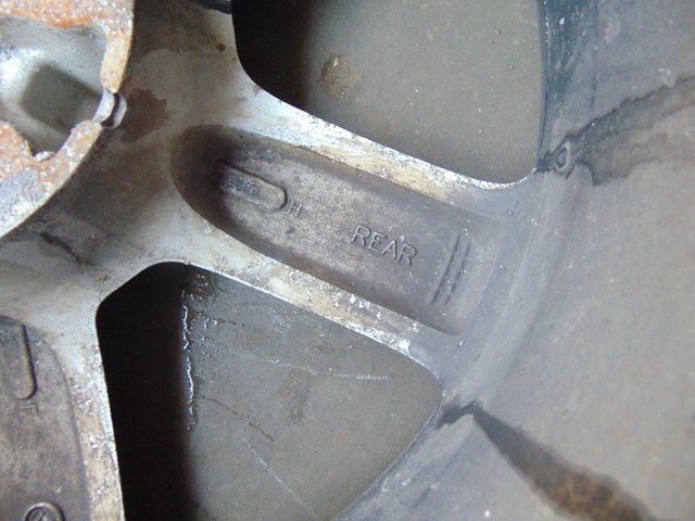 2003 Nissan 350z 18x 8 Rear 6 Spoke Wheel-Painted See Photos