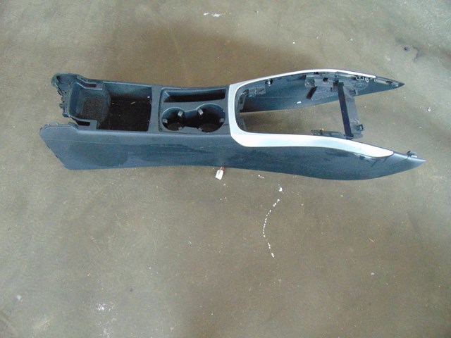 2010 Audi S4 Center Console 8K0 864 981 D