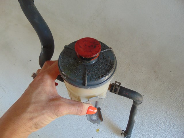 2001 Acura CL Type S Power Steering Fluid Reservoir