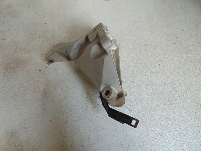 2001 Acura CL Rear Engine Mount Rear Motor Mount