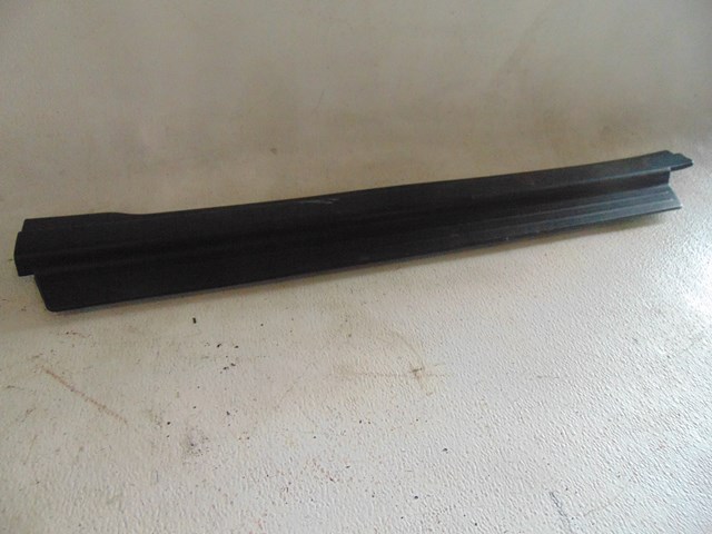 2001 Acura CL LH Driver Door Sill Kick Plate 84251-S3M-A0000