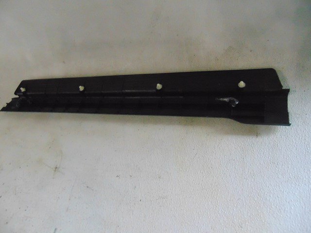 2001 Acura CL Type S RH Passenger Door Sill Kick Plate 84201-S3M-A0000