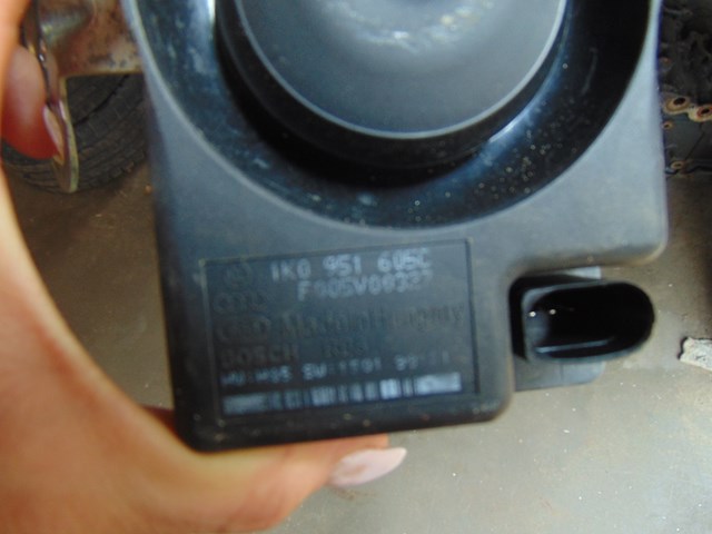 2010 Audi S4 Horn Alarm Horn 1K0 951 605C