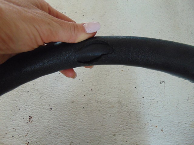 2003 Infiniti M45 Steering Wheel Torn, See photos