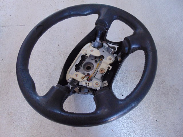 2003 Infiniti M45 Steering Wheel Torn, See photos