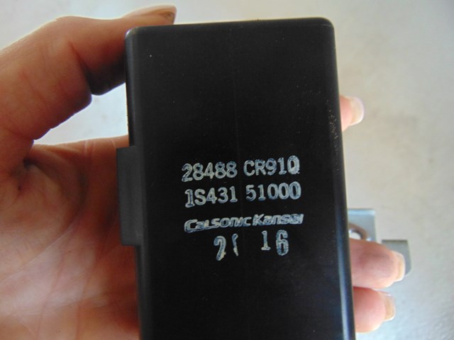 2003 Infiniti M45 Trunk Control Module 28488 CR910