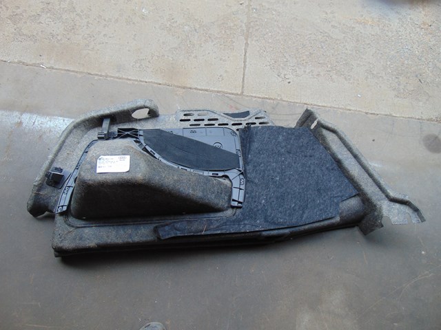 2010 Audi S4 LH Driver Trunk Quarter Moulding 8K5 863 888 G