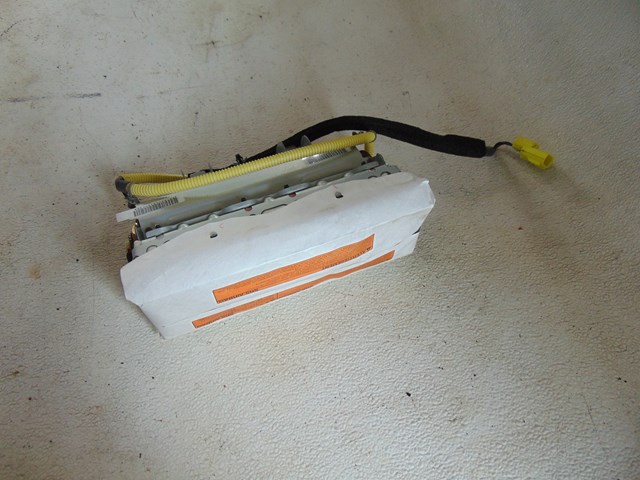 2003 Infiniti M45 RH Passenger Dash Bag