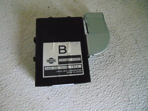 2003 Infiniti M45 Steering Control Module 28500 CR900