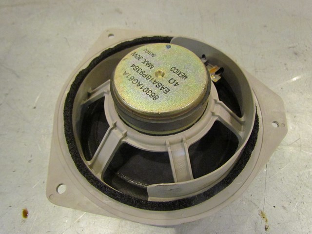 2005 Subaru Legacy GT Front LH Drivers Speaker 86301AG61A