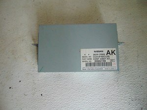 2003 Infiniti M45 Info Display AV Control Module 28330 CR900