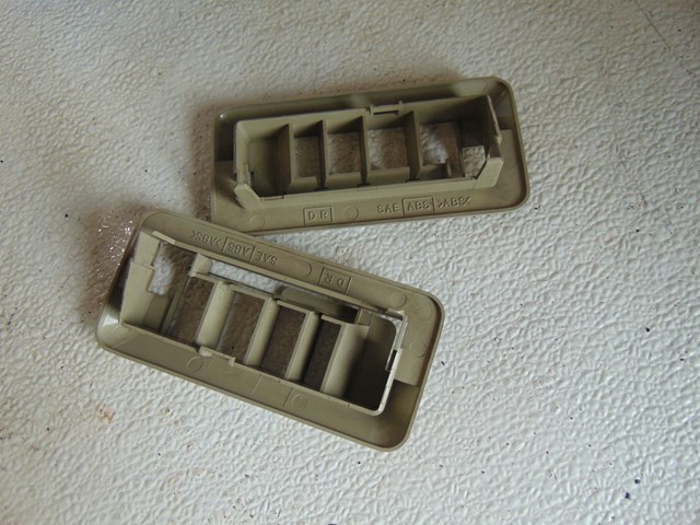 2003 Infiniti M45 Floor Vents