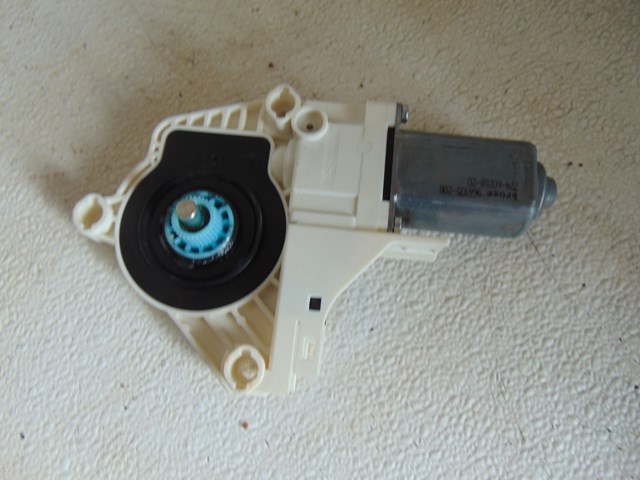 2010 Audi S4 Front LH Driver Power Window Motor 8K0959801A