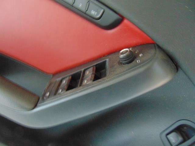 2010 Audi S4 Front LH Driver Door Panel w/Master Switch