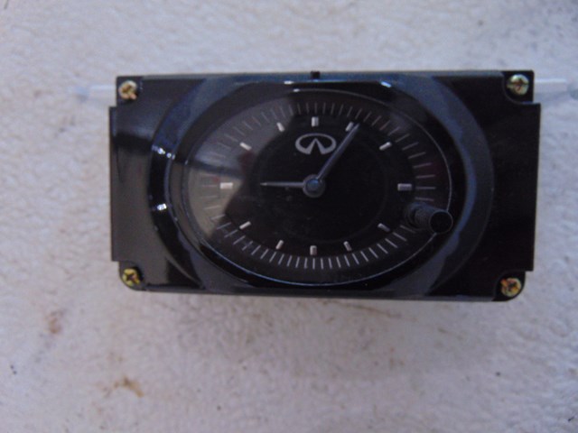 2003 Infiniti M45 Clock 25810 CR900