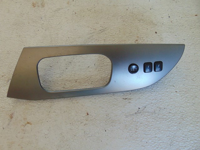 2003 Infiniti M45 Front LH Driver Door Panel Trim W/Memory Switch 80683AG000