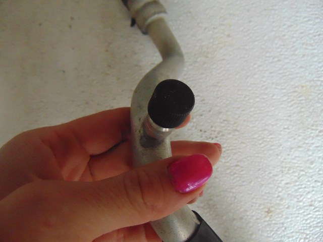 2003 2004 Infiniti M45 Low Pressure AC Hose AC Line