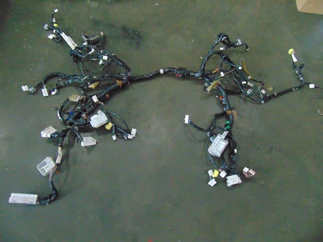 2003 Infiniti M45 Dash Wire Harness 24010 CR904