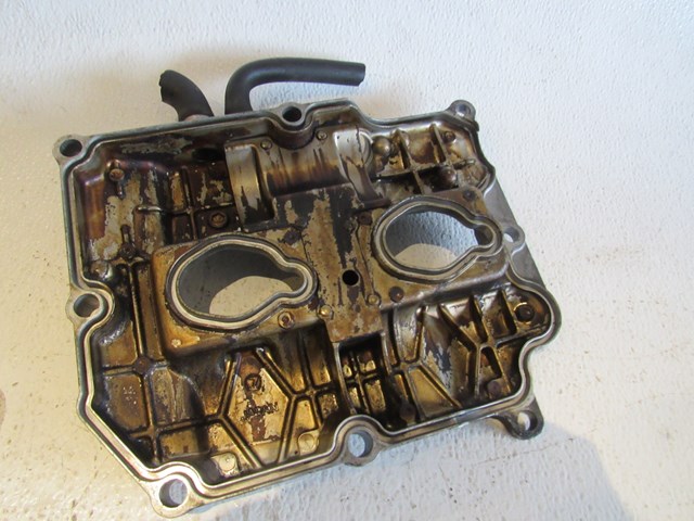 2005 Subaru Legacy GT LH Drivers Valve Cover