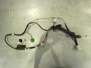 2005 Subaru Legacy Gt LH Rear Door Wiring