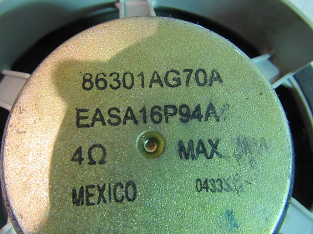 2005 Subaru Legacy GT LH RH Rear Speaker 86301AG70A