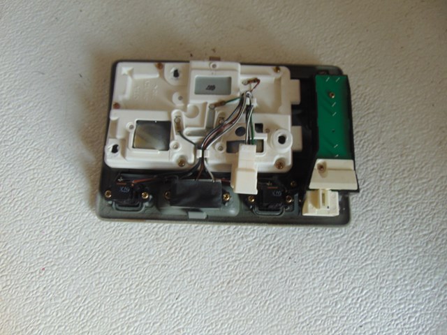 1997 Lexus LS 400 Dome Light w/ Sunroof Switches