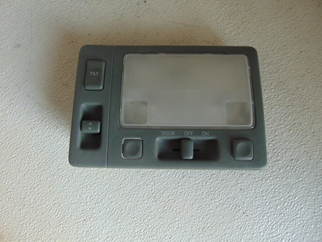 1997 Lexus LS 400 Dome Light w/ Sunroof Switches