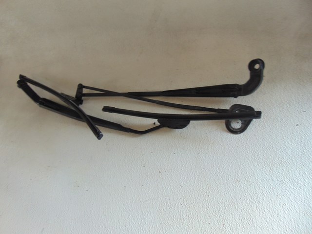 1997 Lexus LS 400 Windshield Wiper Arms RH & LH