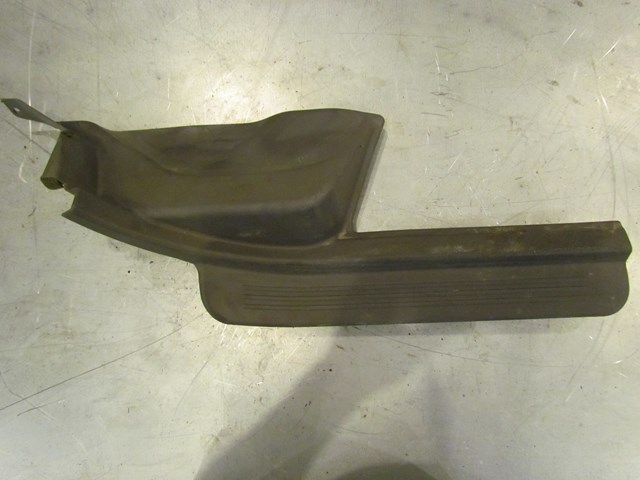 2005 Subaru Legacy GT RH Rear Interior Kick Plate Trim