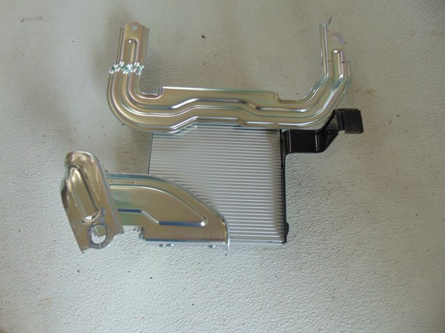 2007 Toyota Prius JBL Audio Stereo AMP Amplifier w/Bracket OEM 86280-0W460