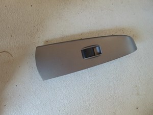 2007 Toyota Prius Rear RH Door Switch 74271-47050